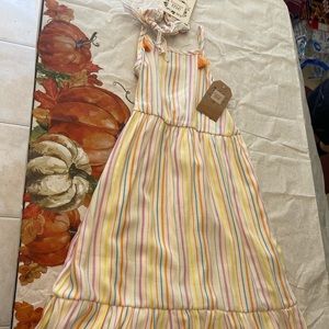 Girls dress size 6 brand new with tags